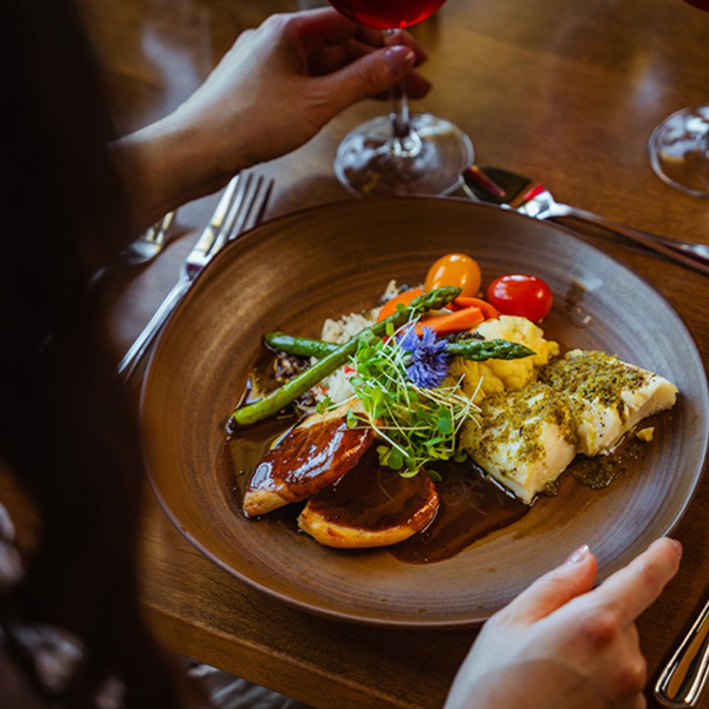 Plat principal inspiré du terroir québécois — Les 4 Canards